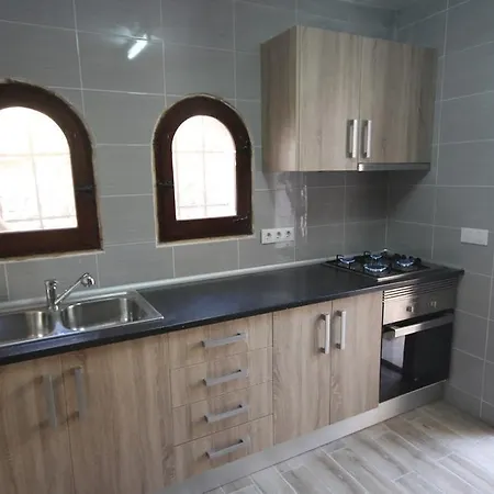 فيلة Maryvilla 41f كاليبي